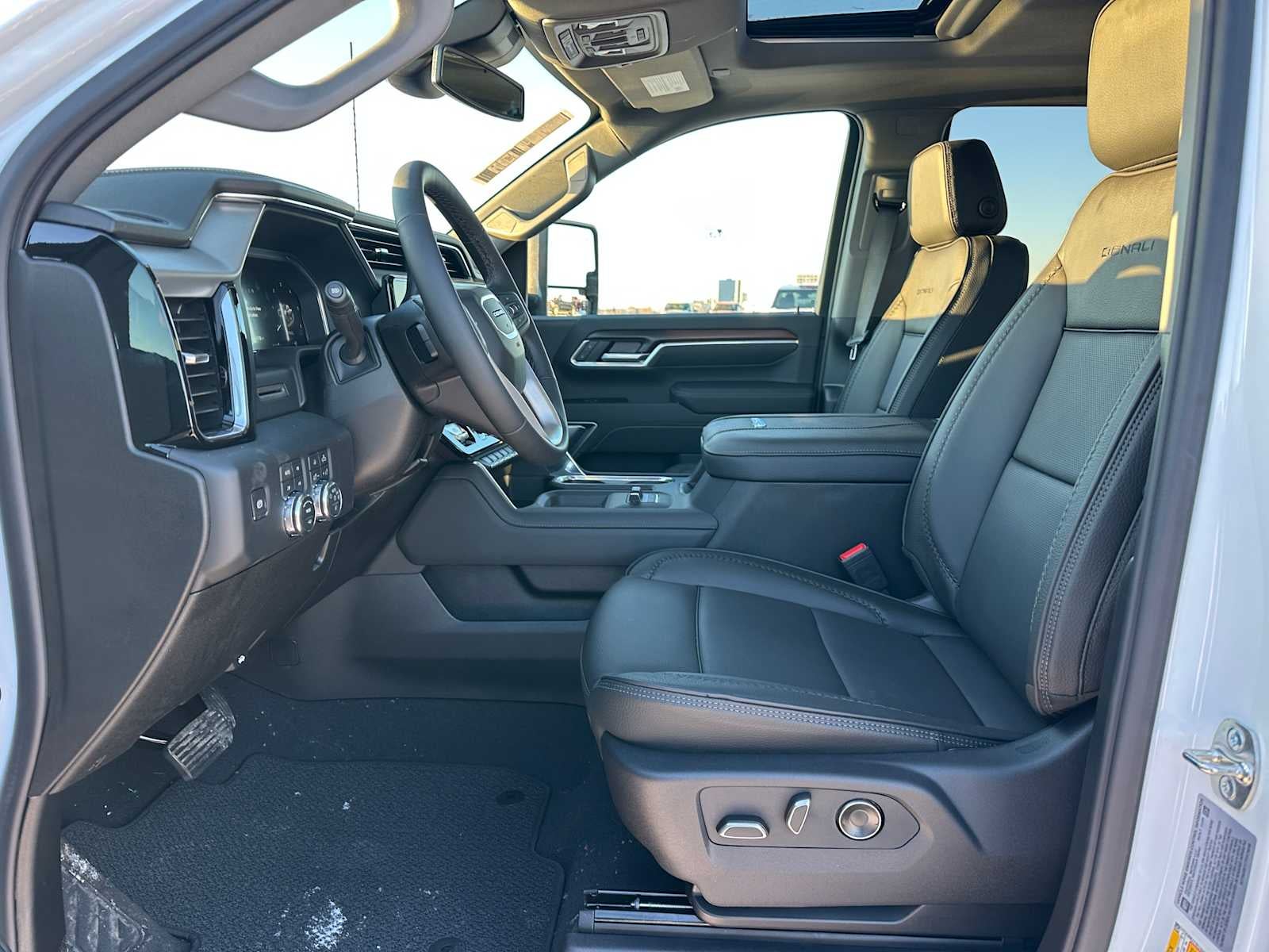 2026 GMC Sierra 2500HD Denali