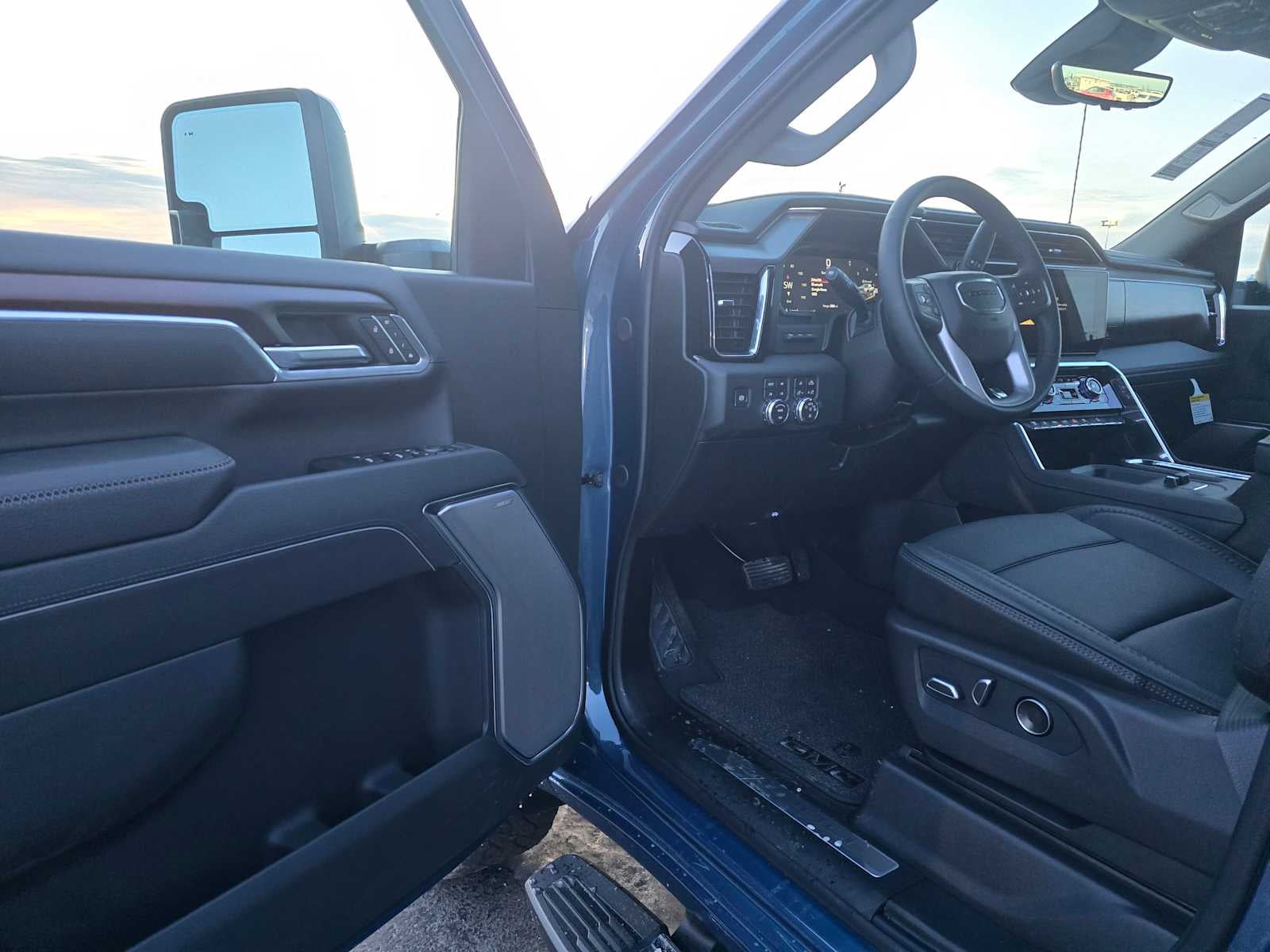 2026 GMC Sierra 2500HD Denali