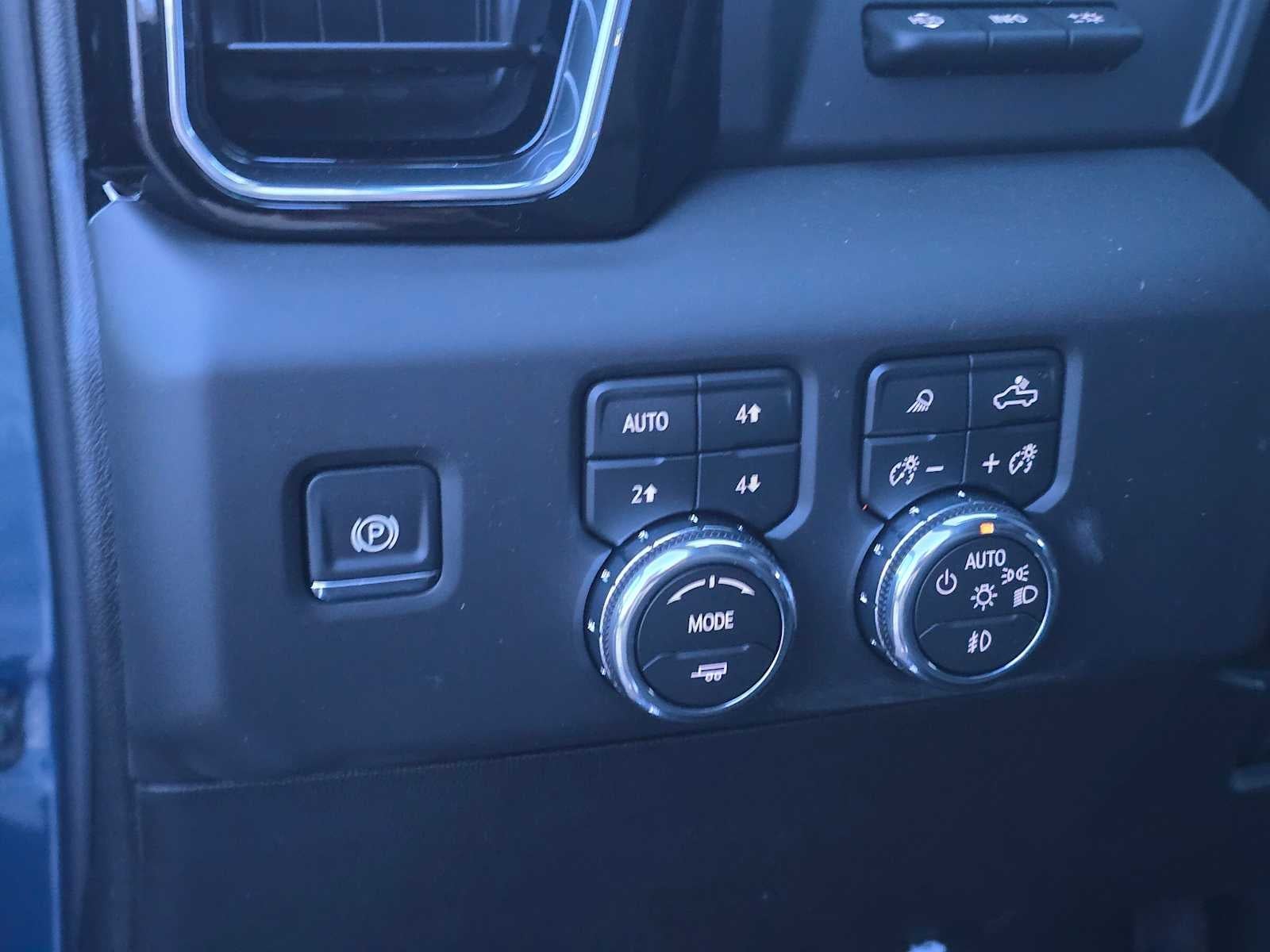 2026 GMC Sierra 2500HD Denali