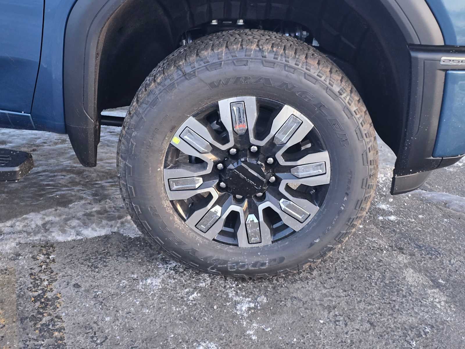 2026 GMC Sierra 2500HD Denali