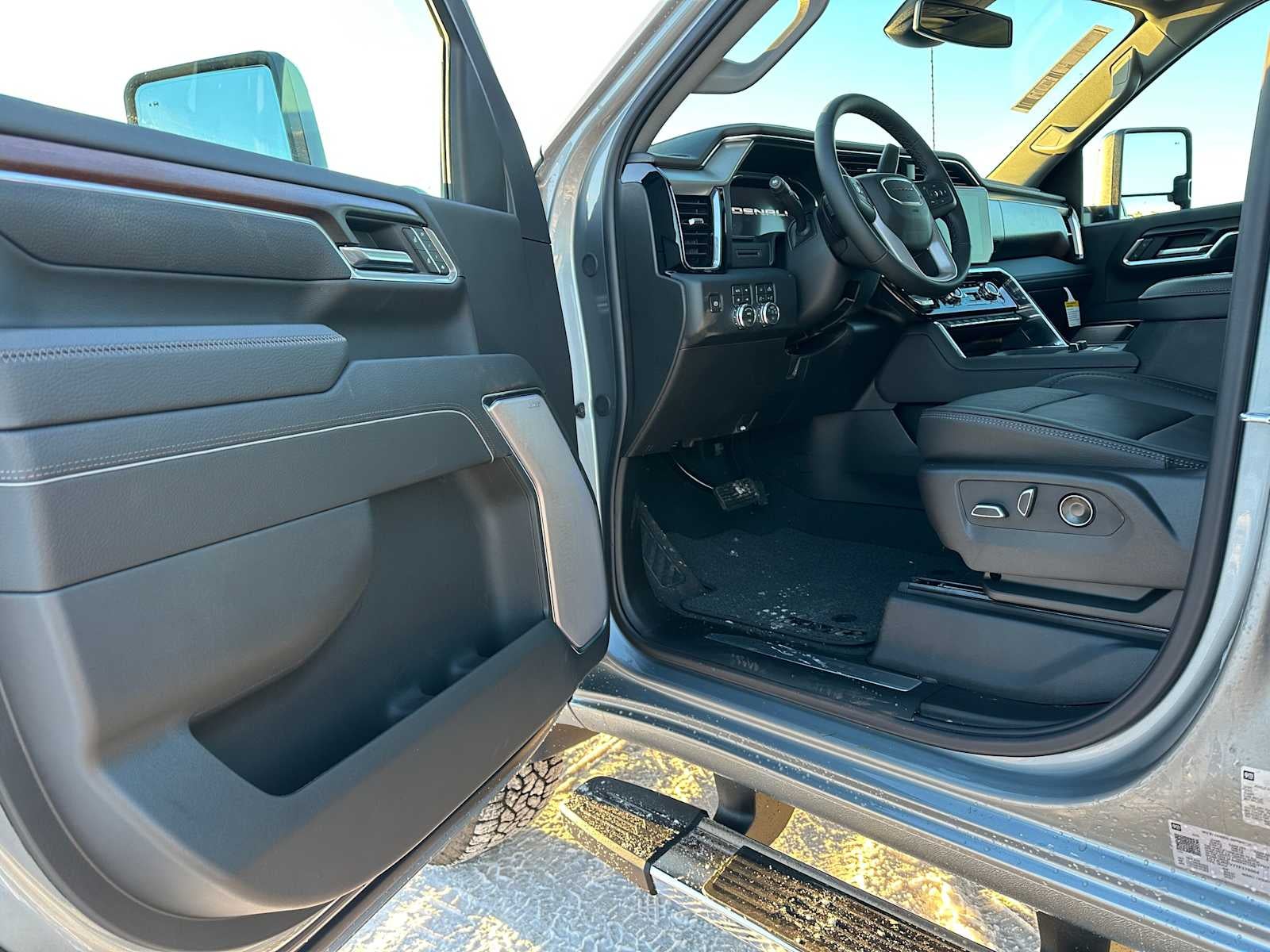 2026 GMC Sierra 2500HD Denali