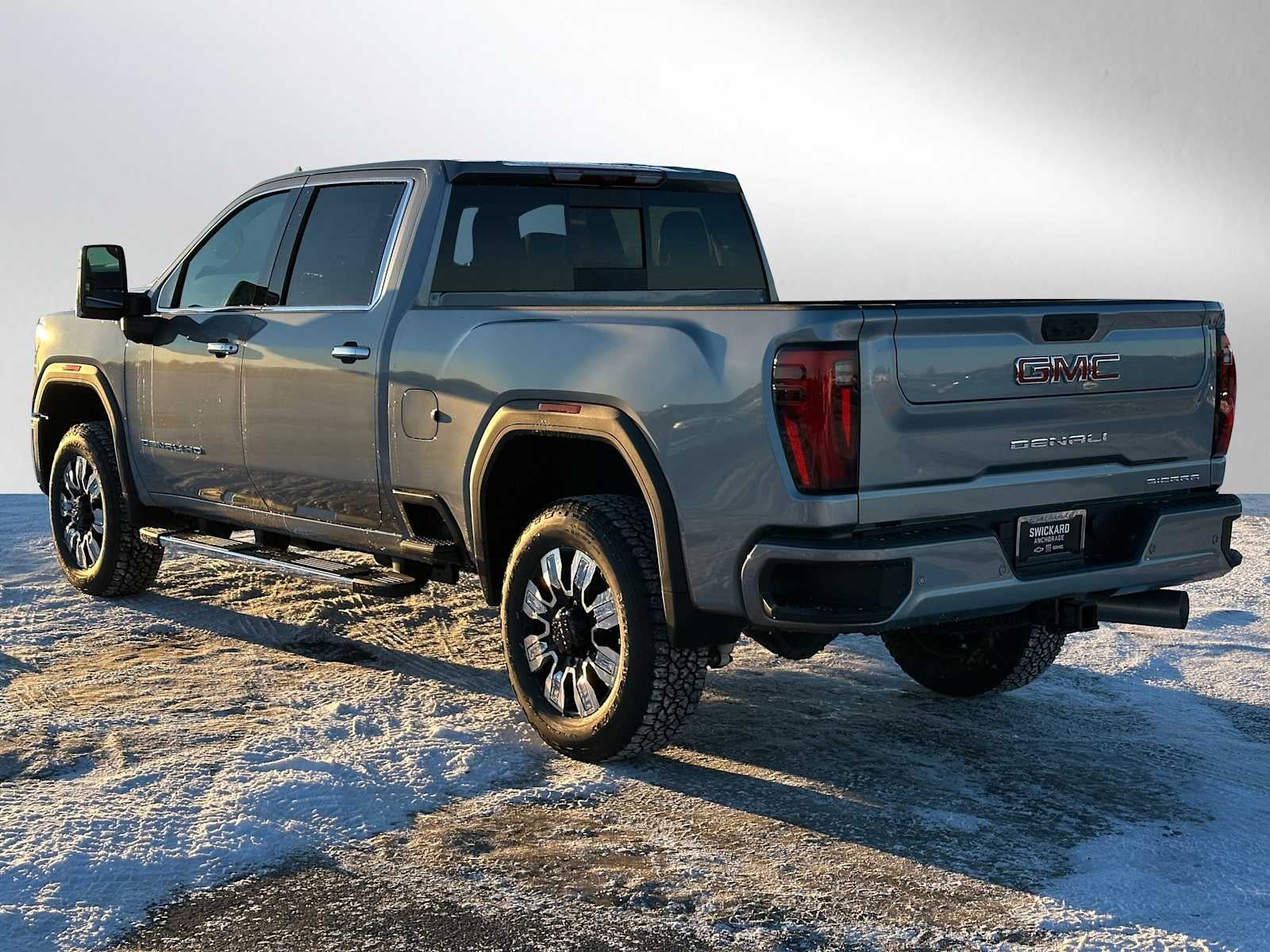 2026 GMC Sierra 2500HD Denali