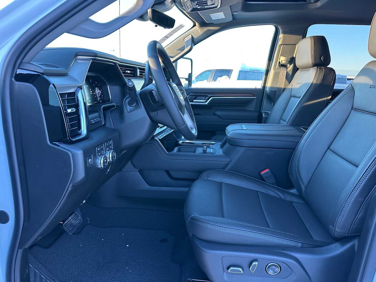 2026 GMC Sierra 2500HD Denali