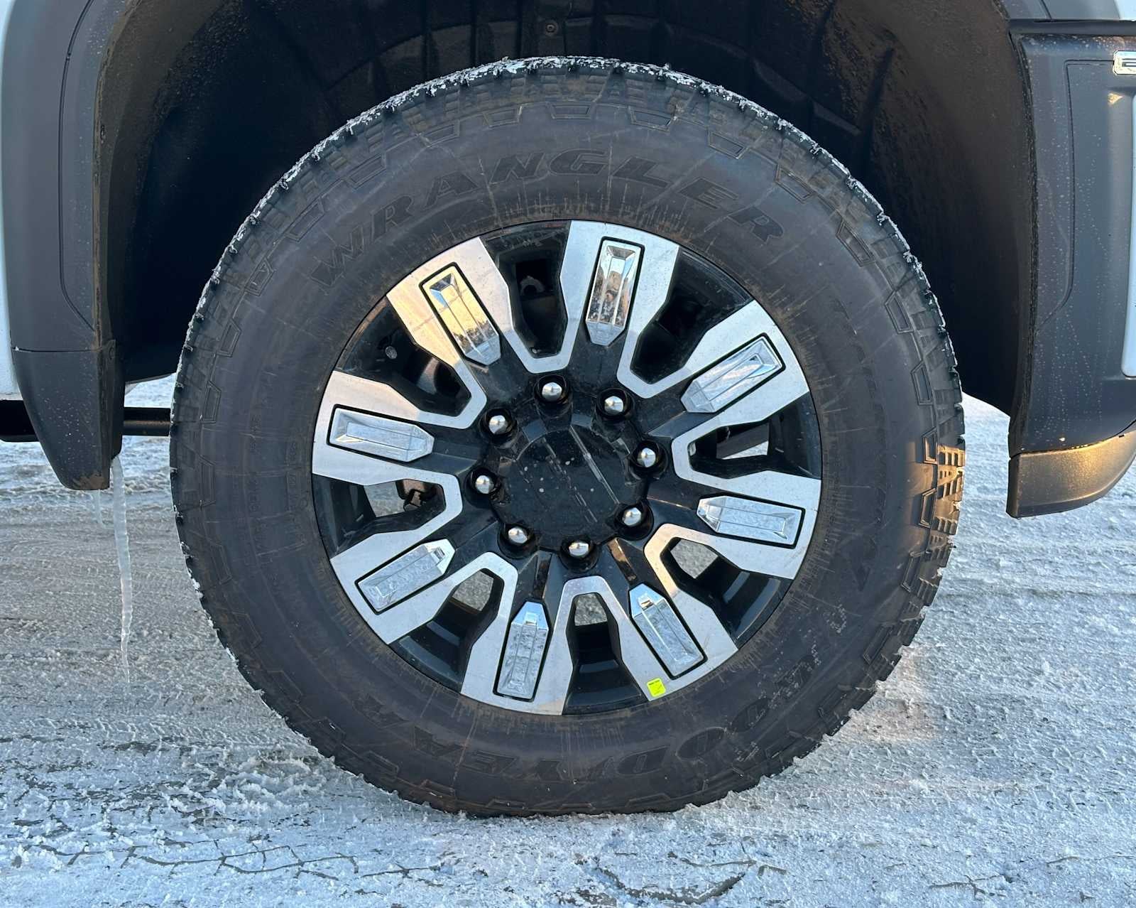 2026 GMC Sierra 2500HD Denali