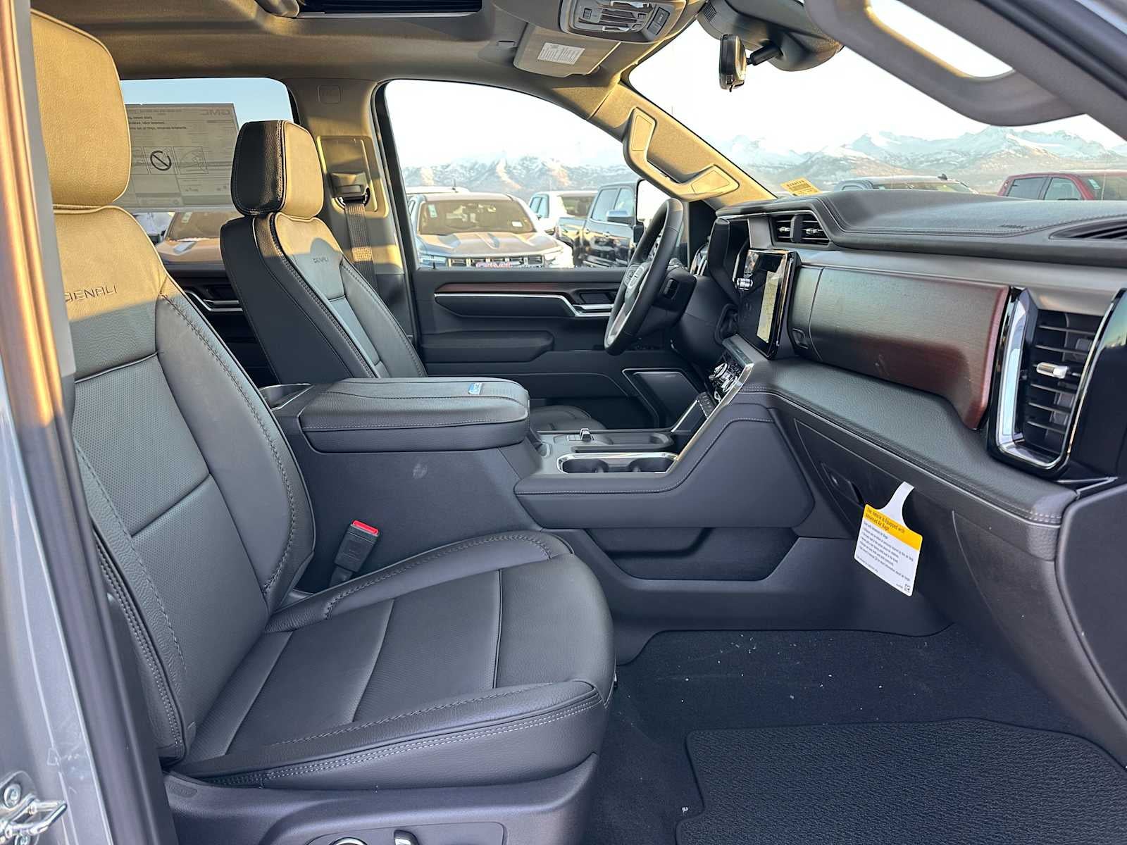 2026 GMC Sierra 2500HD Denali