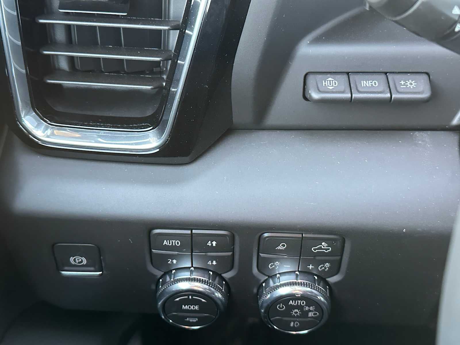 2026 GMC Sierra 2500HD Denali