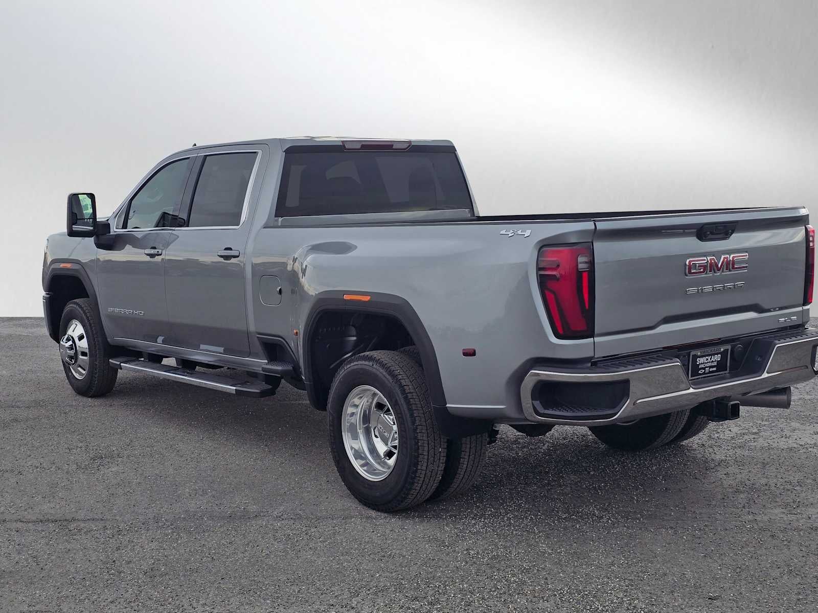 2026 GMC Sierra 3500HD SLE
