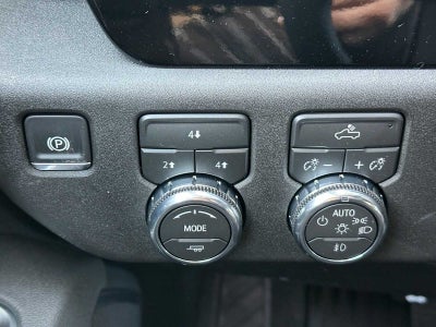 2026 GMC Sierra 3500HD SLE