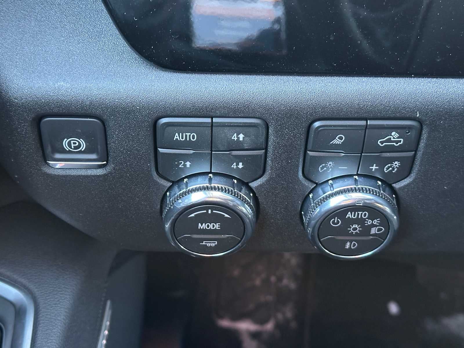 2026 GMC Sierra 3500HD SLT