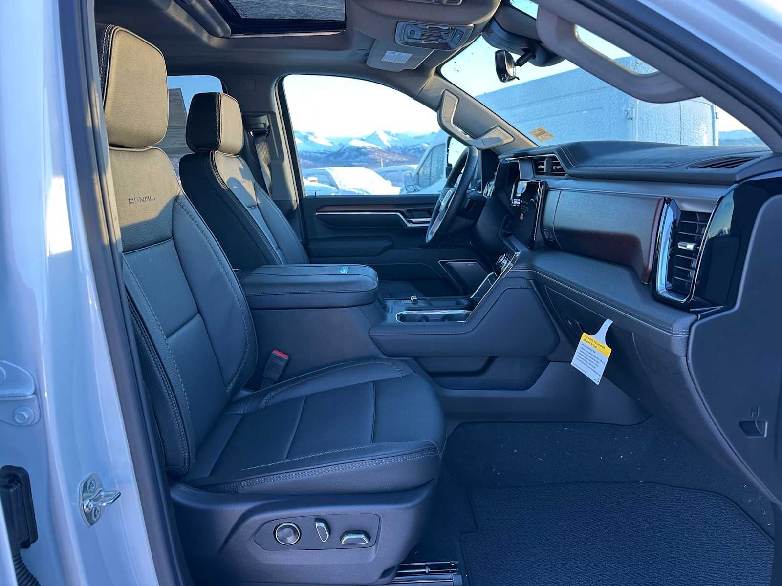 2026 GMC Sierra 3500HD Denali