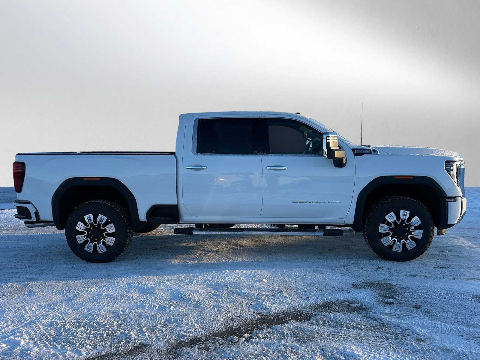 2026 GMC Sierra 3500HD Denali