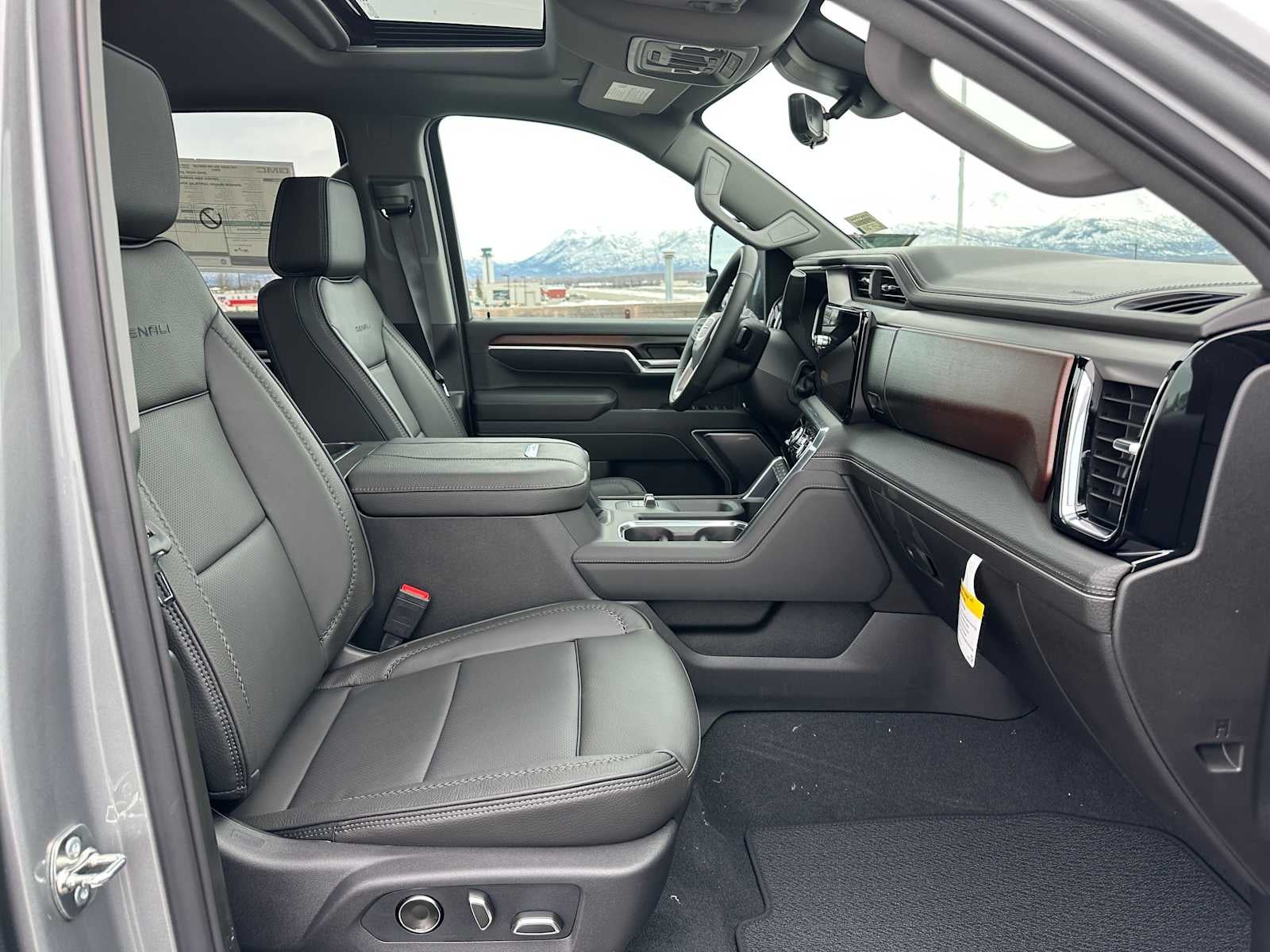 2026 GMC Sierra 3500HD Denali