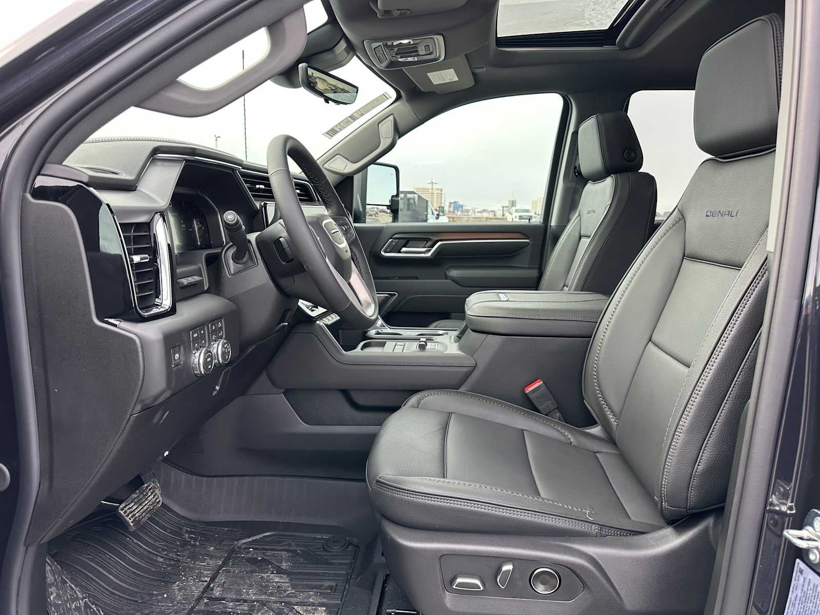 2026 GMC Sierra 3500HD Denali