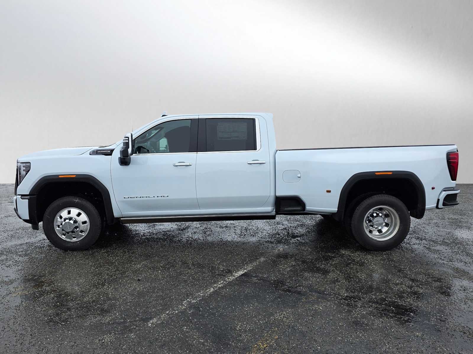 2026 GMC Sierra 3500HD Denali Ultimate
