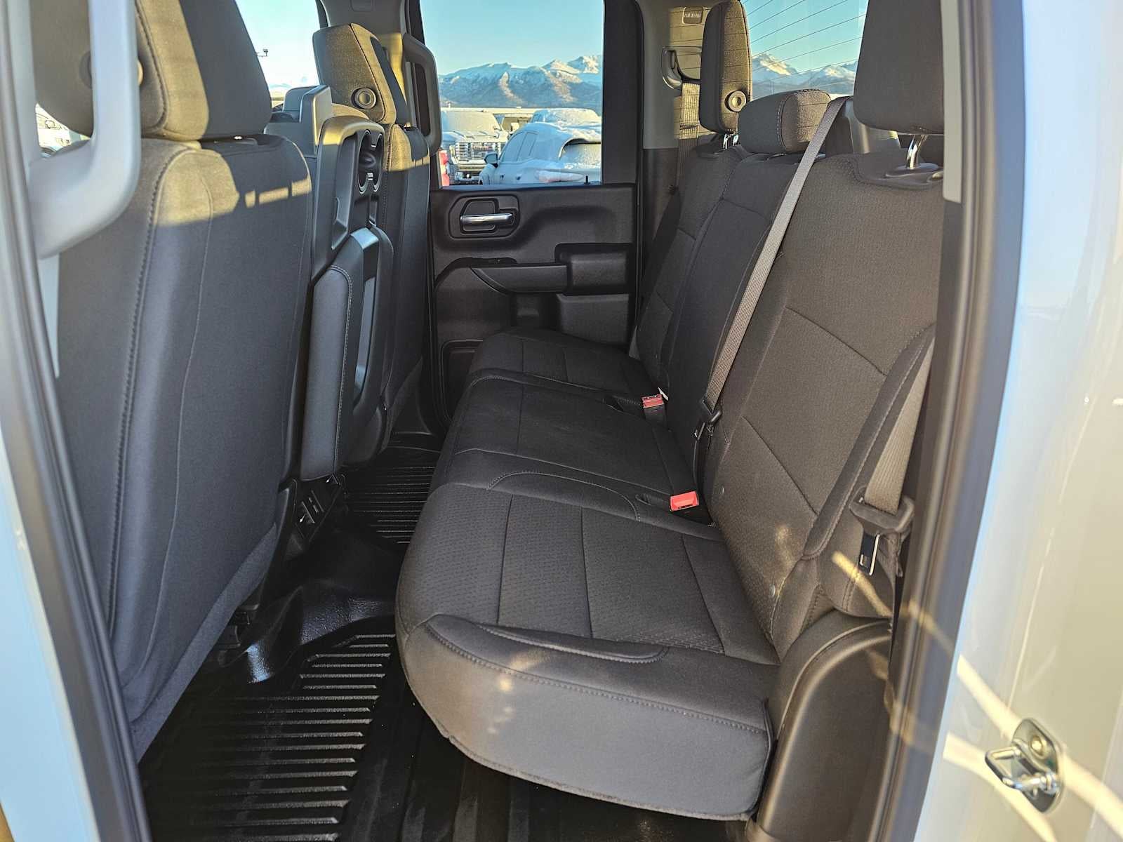 2025 GMC Sierra 2500HD Pro