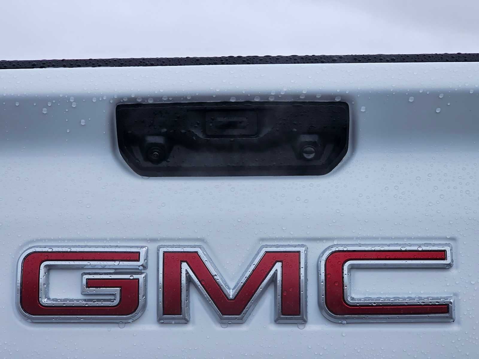 2025 GMC Sierra 2500HD Pro