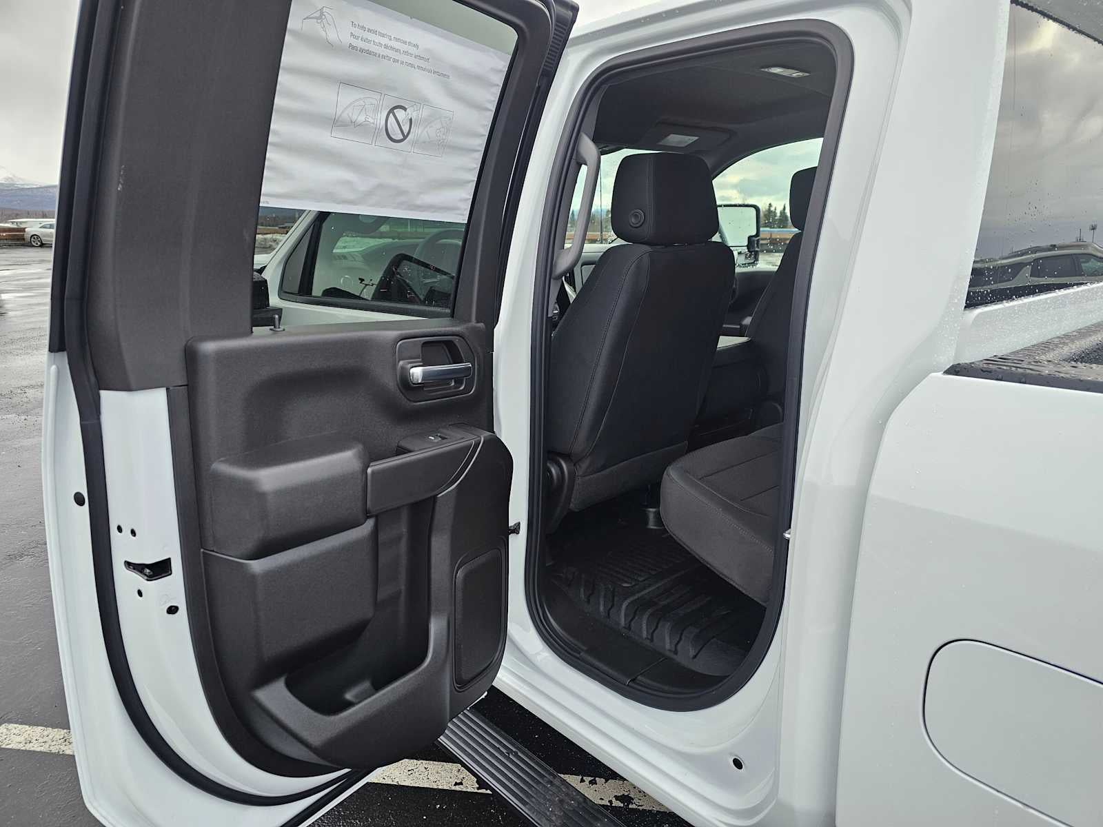 2025 GMC Sierra 2500HD Pro