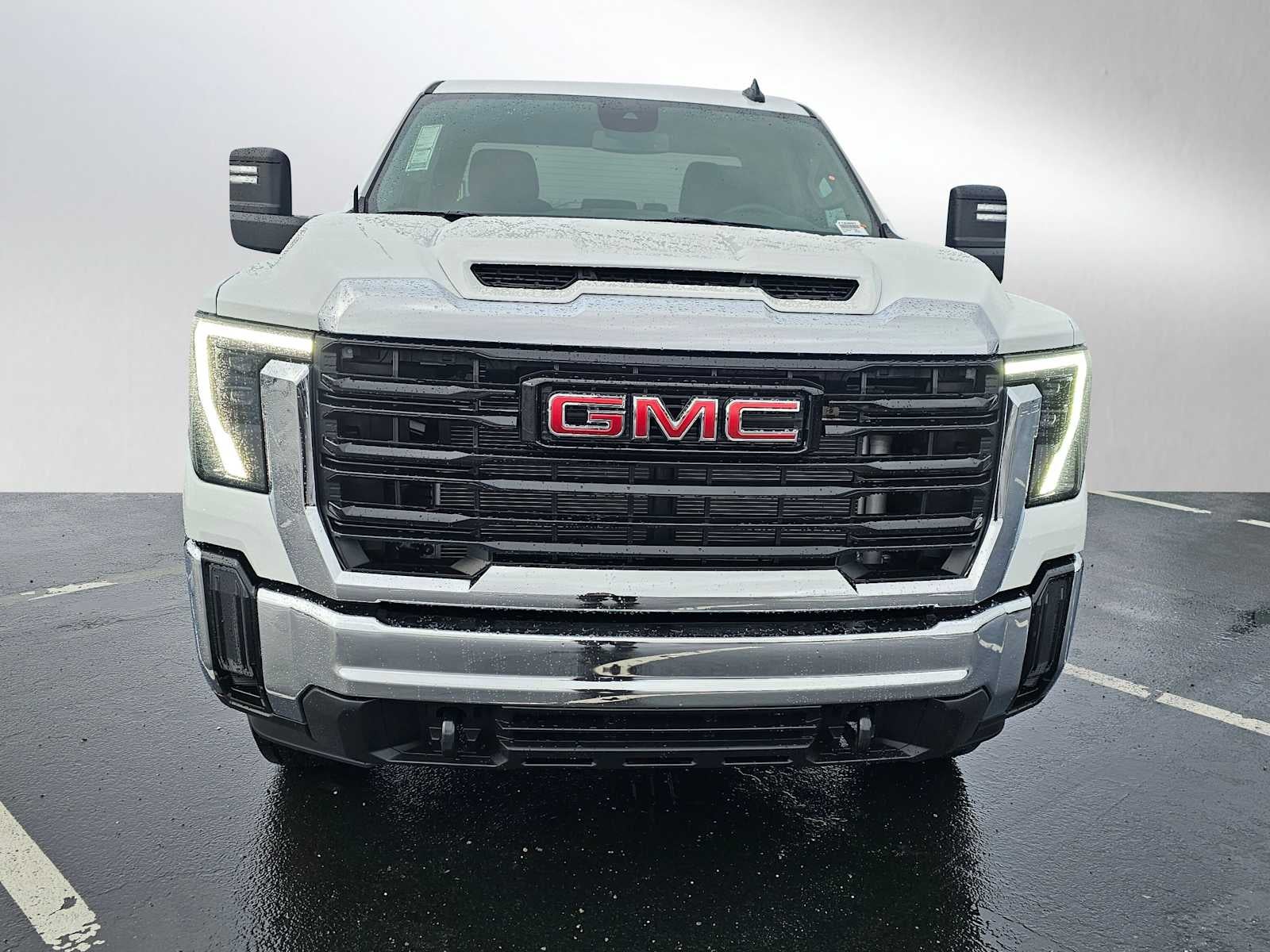 2025 GMC Sierra 2500HD Pro