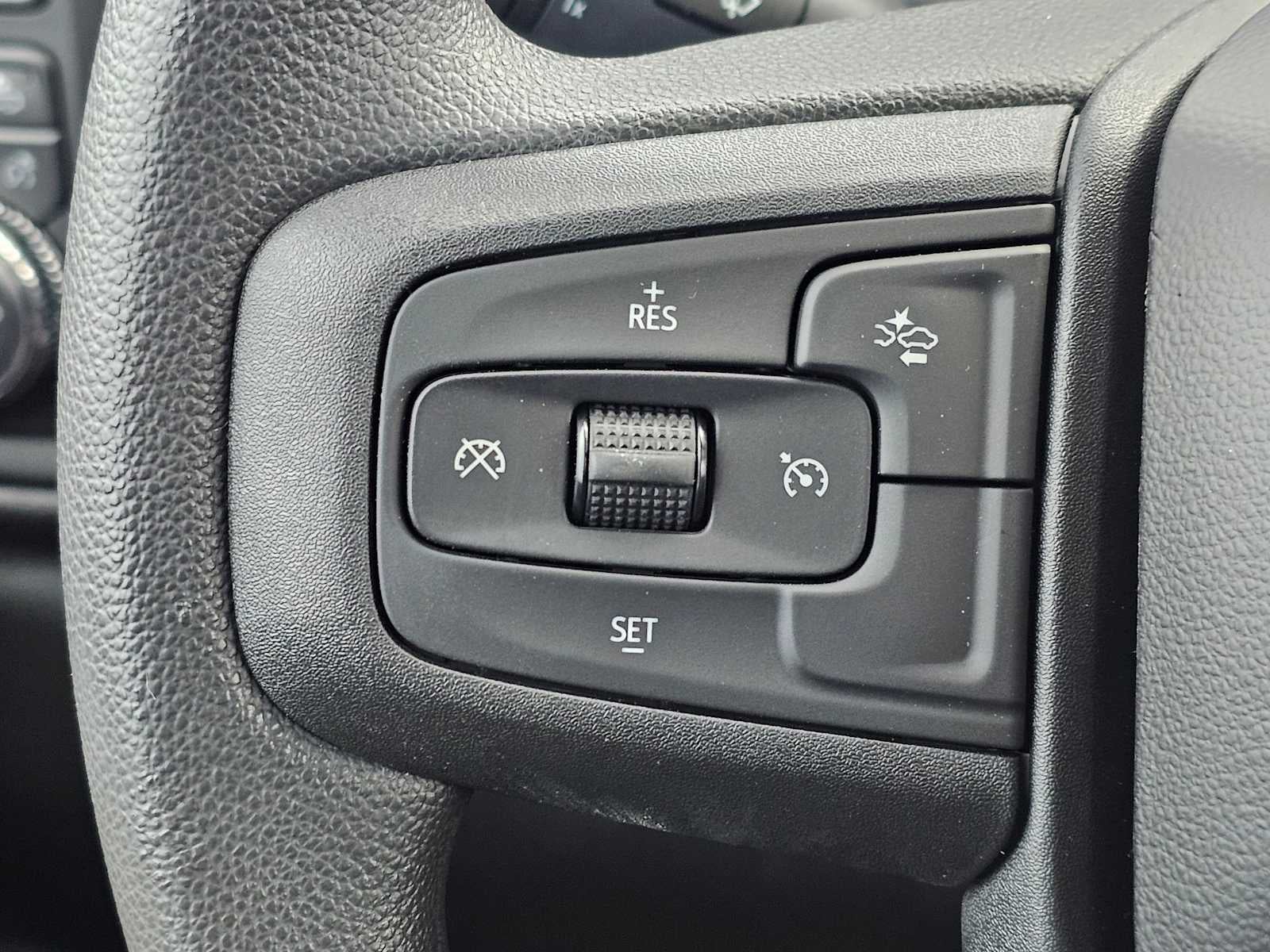 2025 GMC Sierra 2500HD Pro