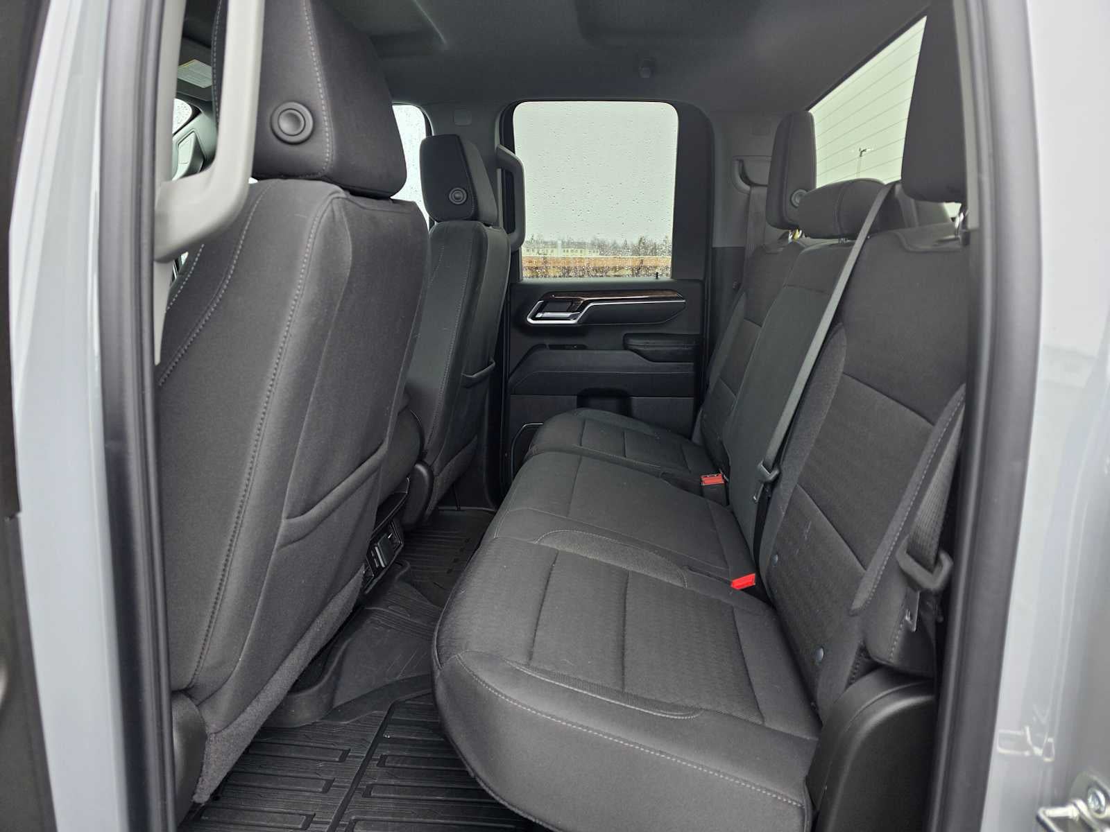 2025 GMC Sierra 2500HD SLE