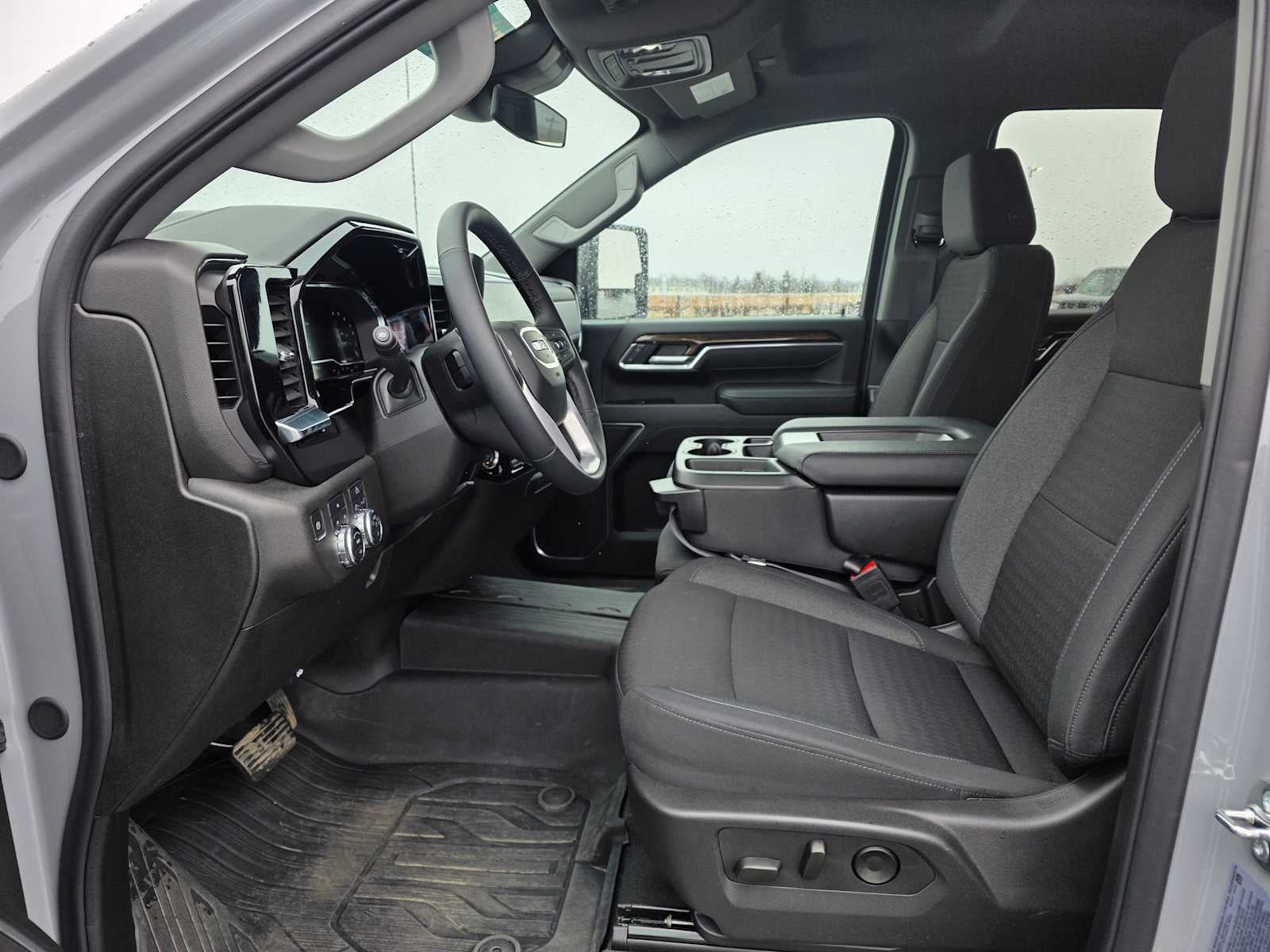 2025 GMC Sierra 2500HD SLE