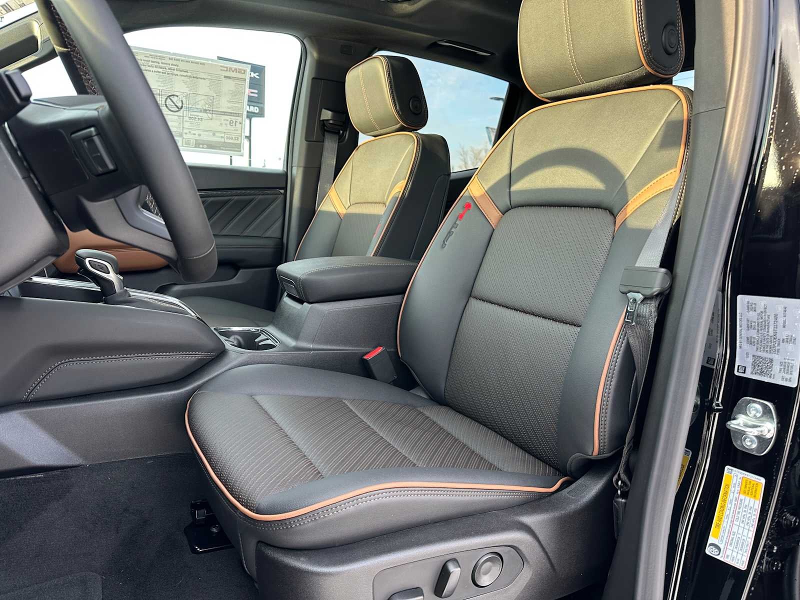 2026 GMC Canyon 4WD AT4