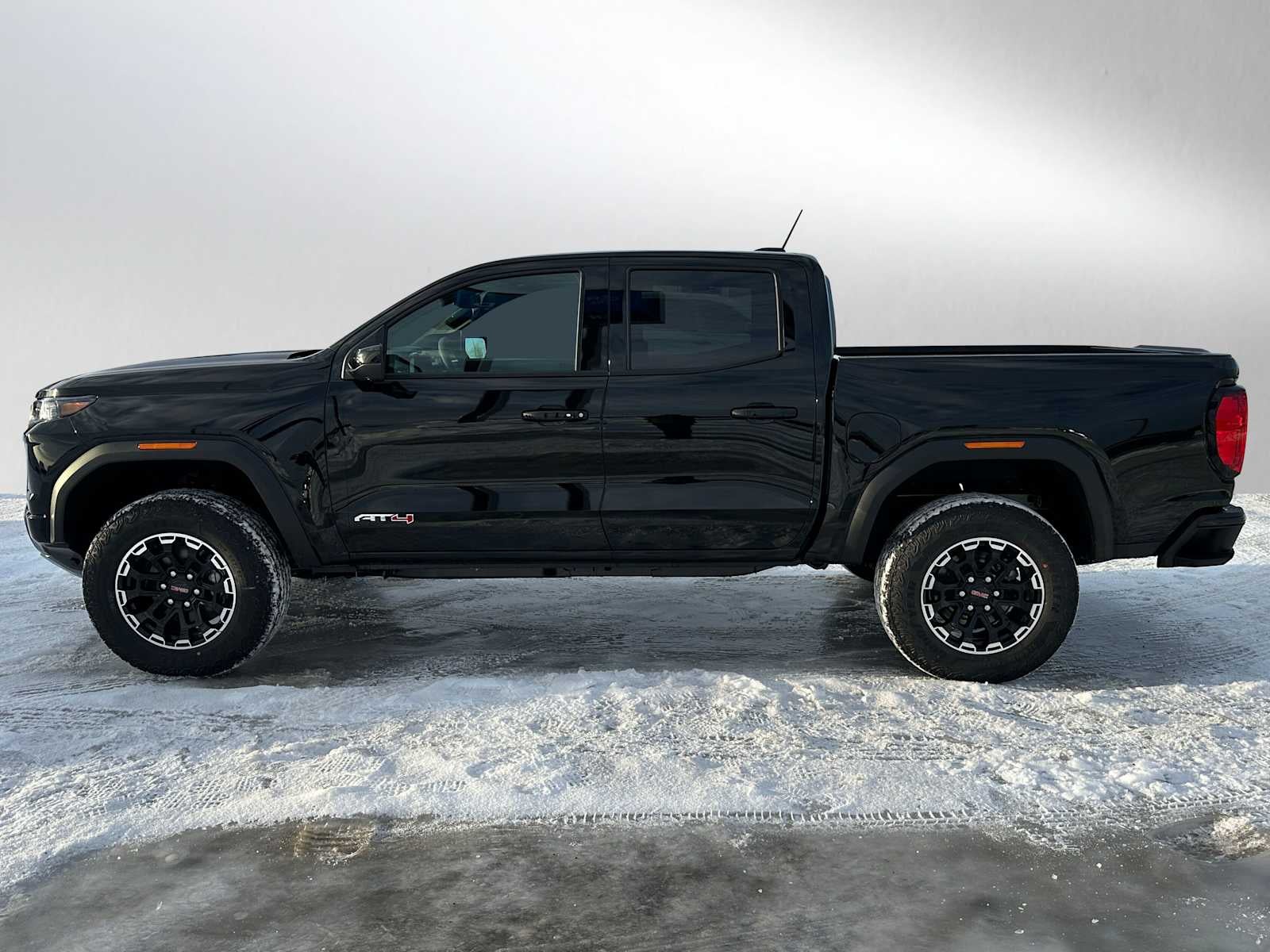 2026 GMC Canyon 4WD AT4