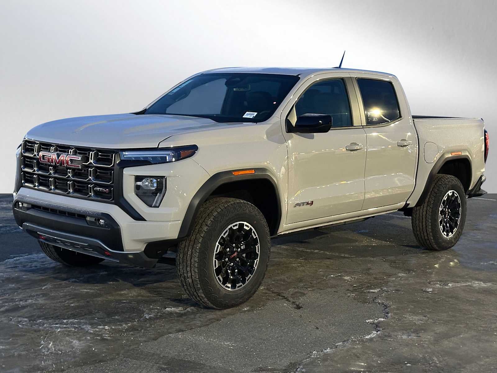 2026 GMC Canyon 4WD AT4
