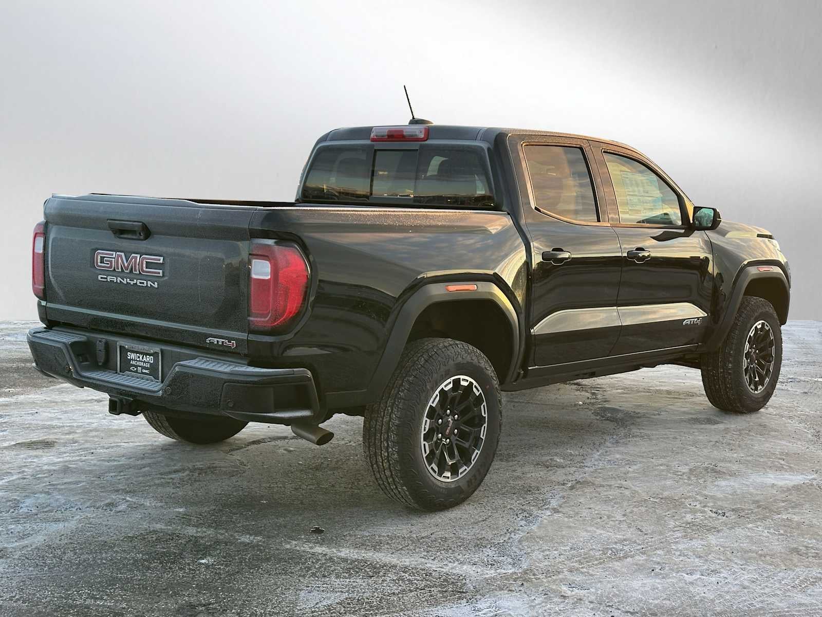 2026 GMC Canyon 4WD AT4