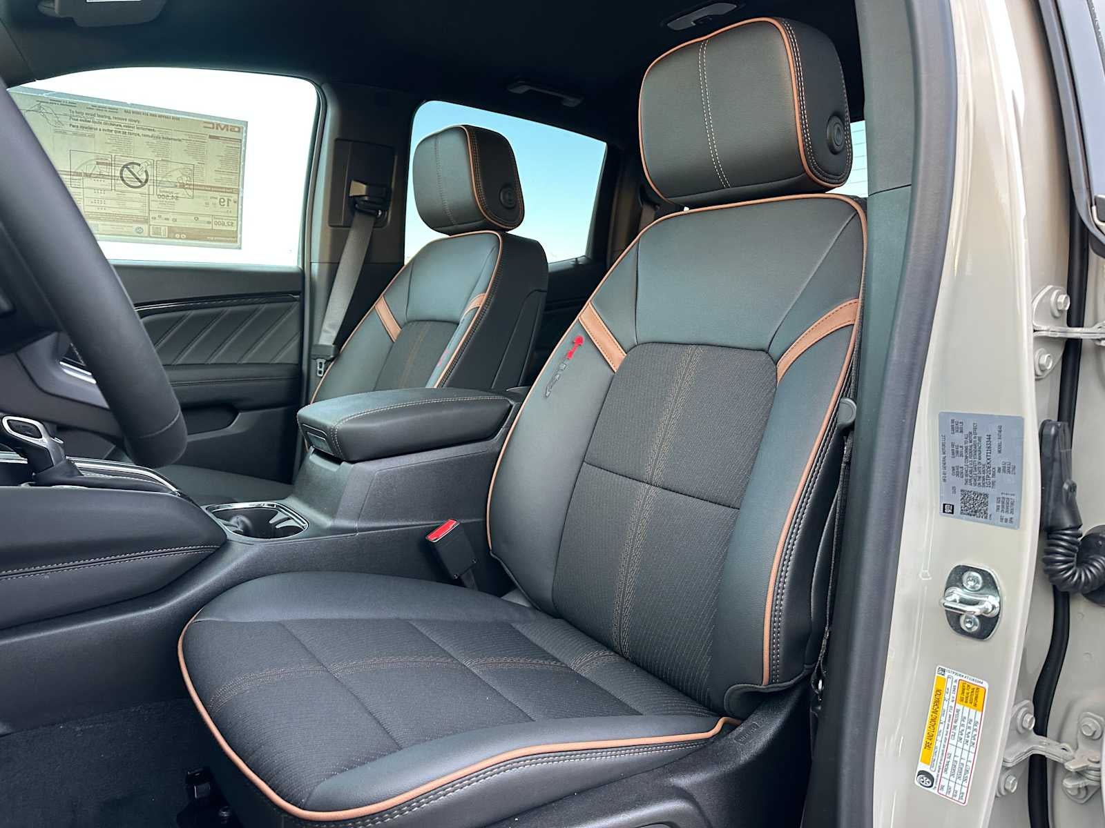2026 GMC Canyon 4WD AT4