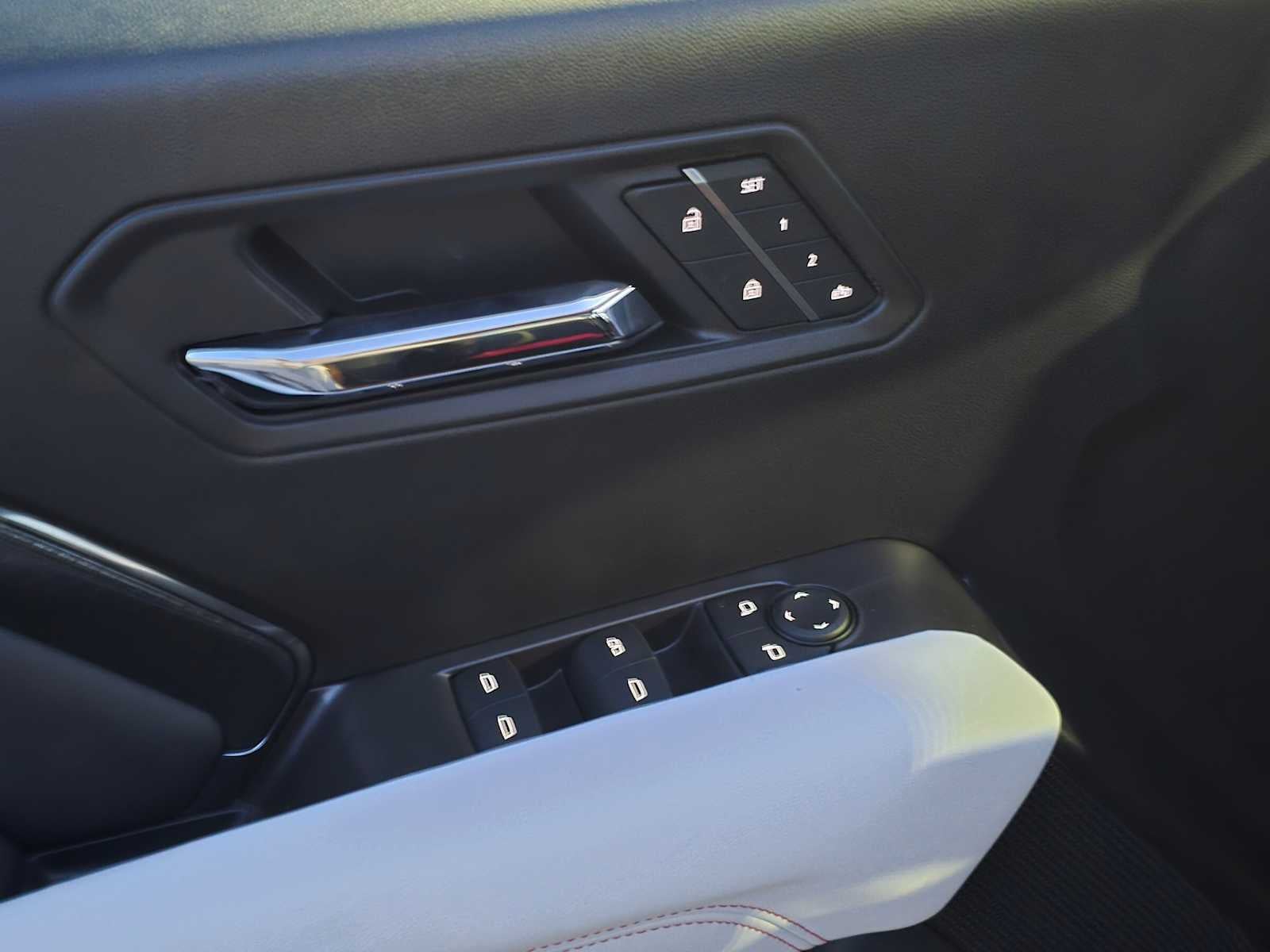 2026 GMC Canyon 4WD AT4X