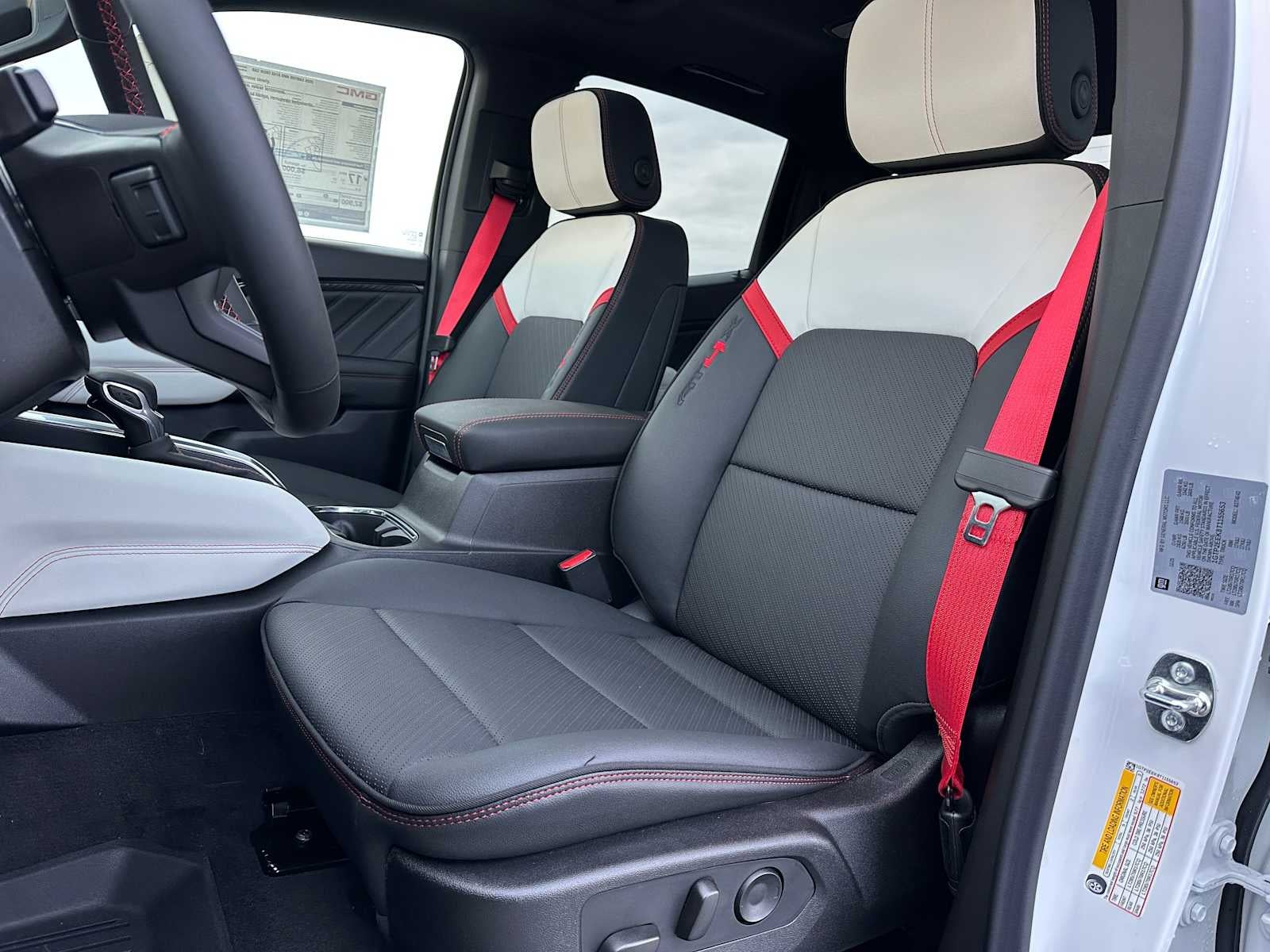 2026 GMC Canyon 4WD AT4X