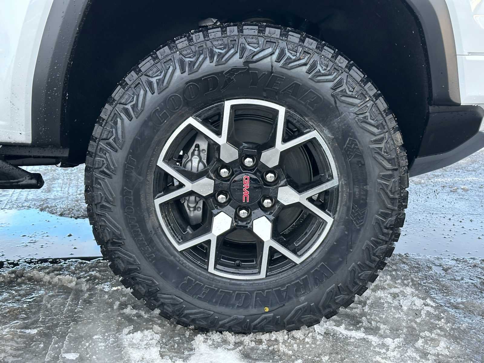 2026 GMC Canyon 4WD AT4X