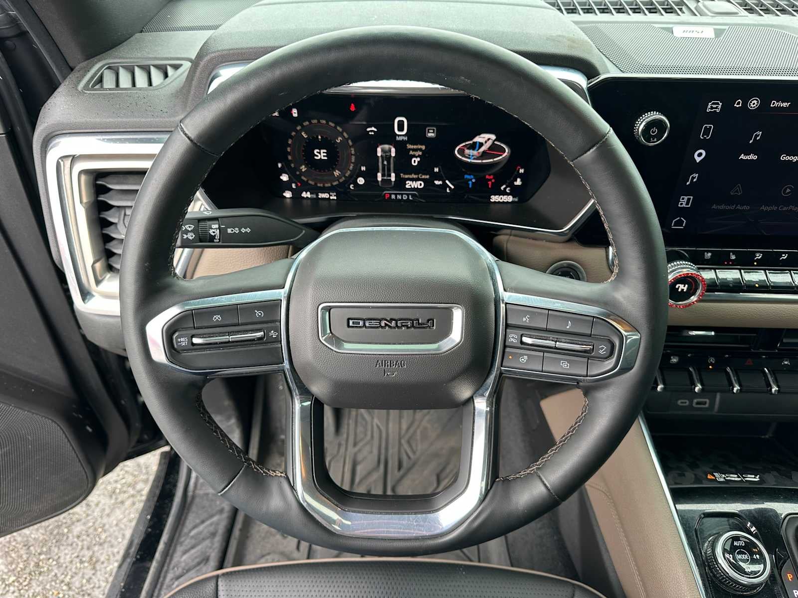 2023 GMC Canyon 4WD Denali