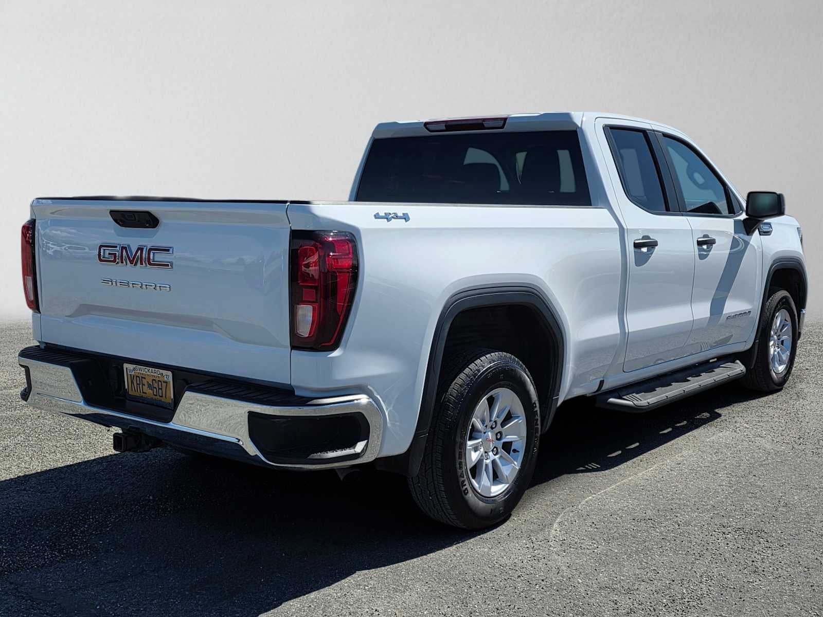 2025 GMC Sierra 1500 Pro