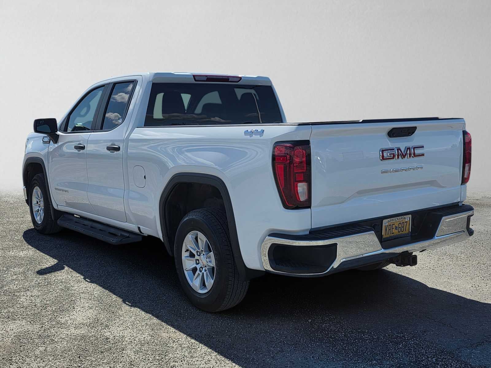 2025 GMC Sierra 1500 Pro