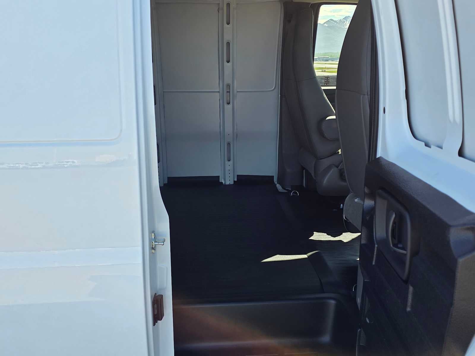 2026 GMC Savana Cargo Van Base