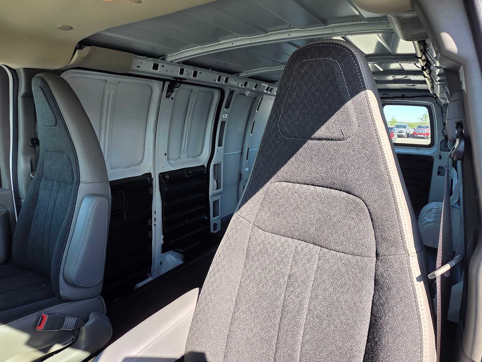 2026 GMC Savana Cargo Van Base
