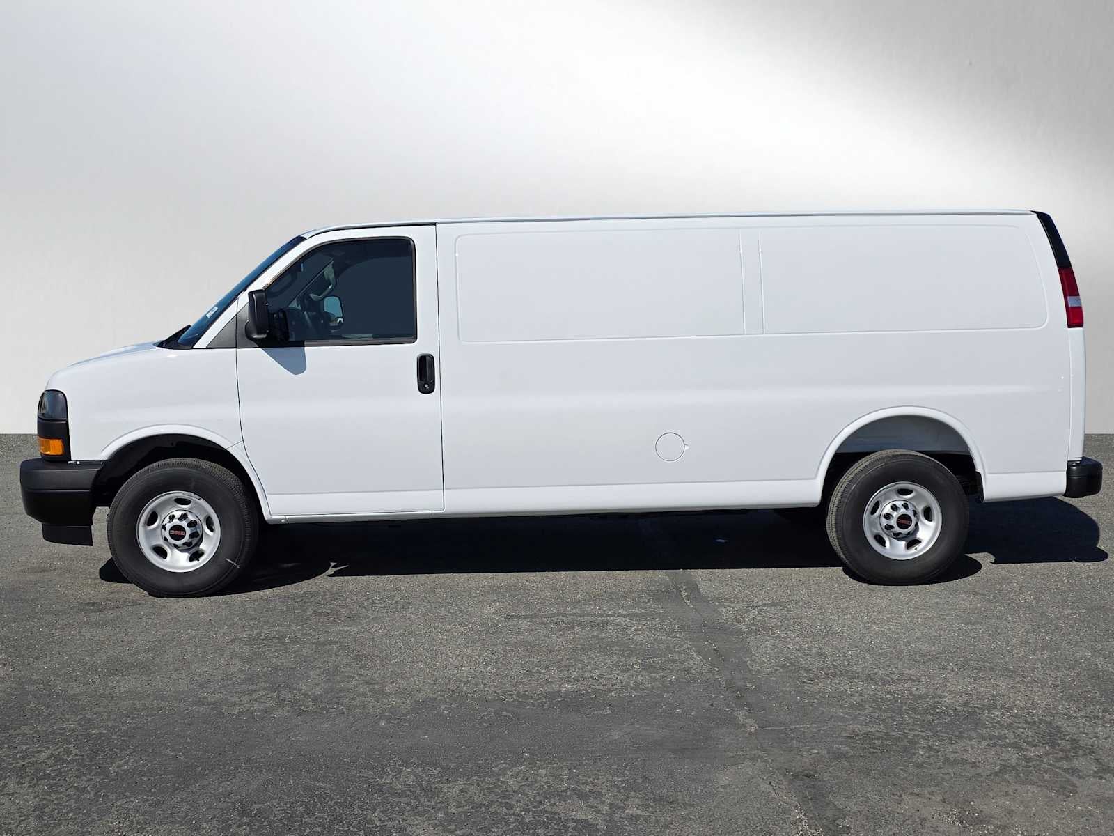 2026 GMC Savana Cargo Van Base