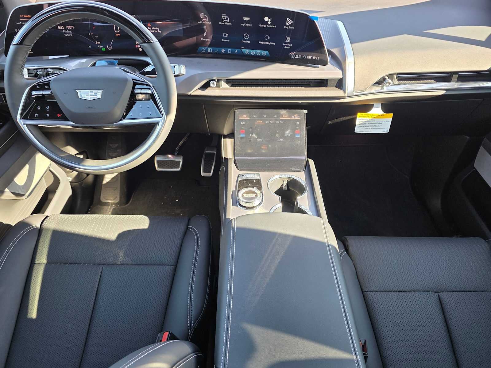 2026 Cadillac VISTIQ Sport