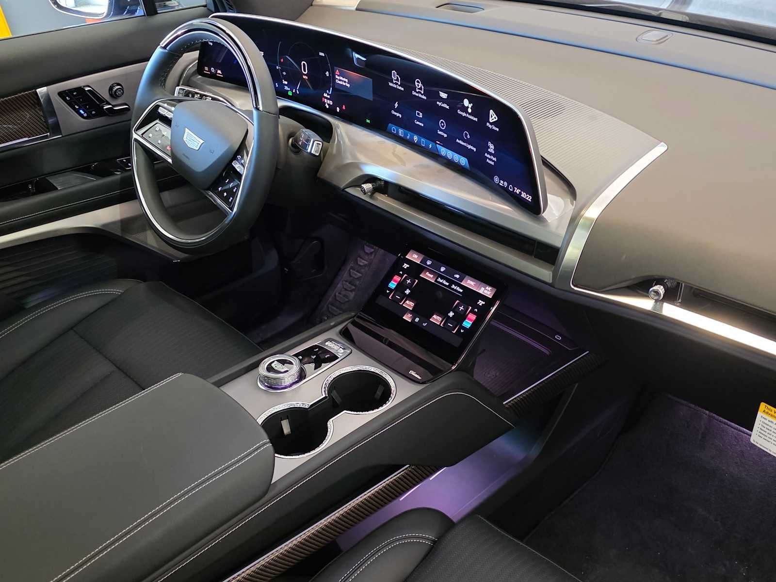 2026 Cadillac VISTIQ Sport