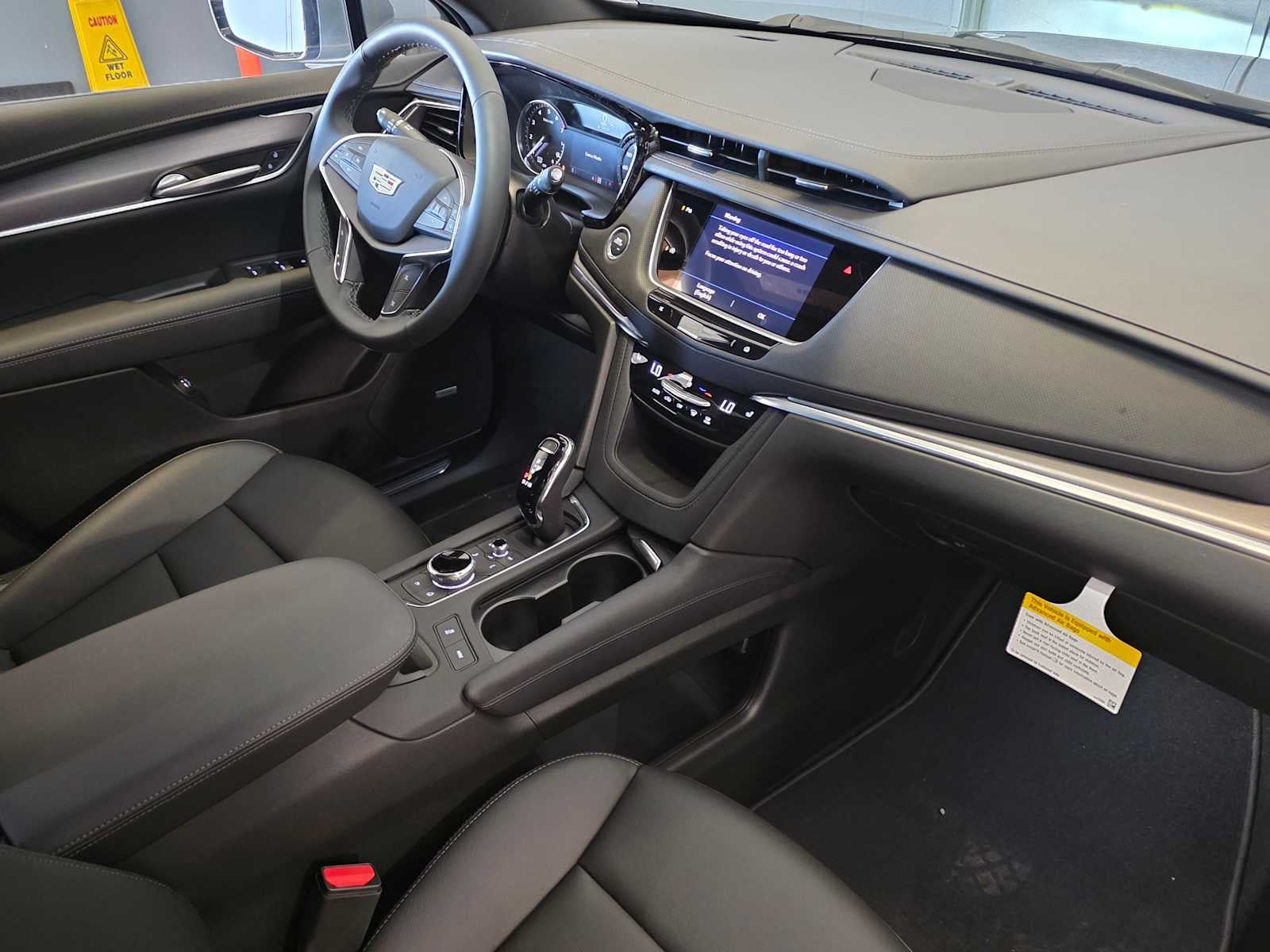 2026 Cadillac XT5 AWD Luxury