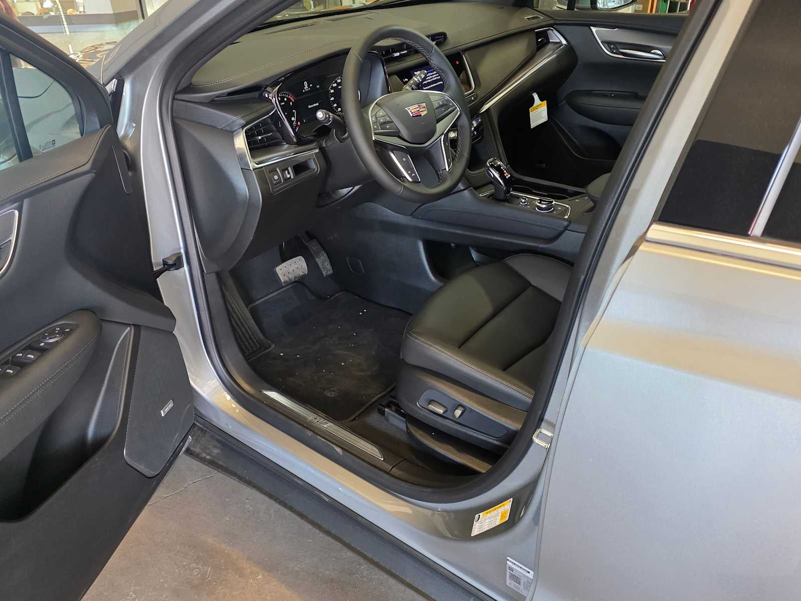 2026 Cadillac XT5 AWD Luxury