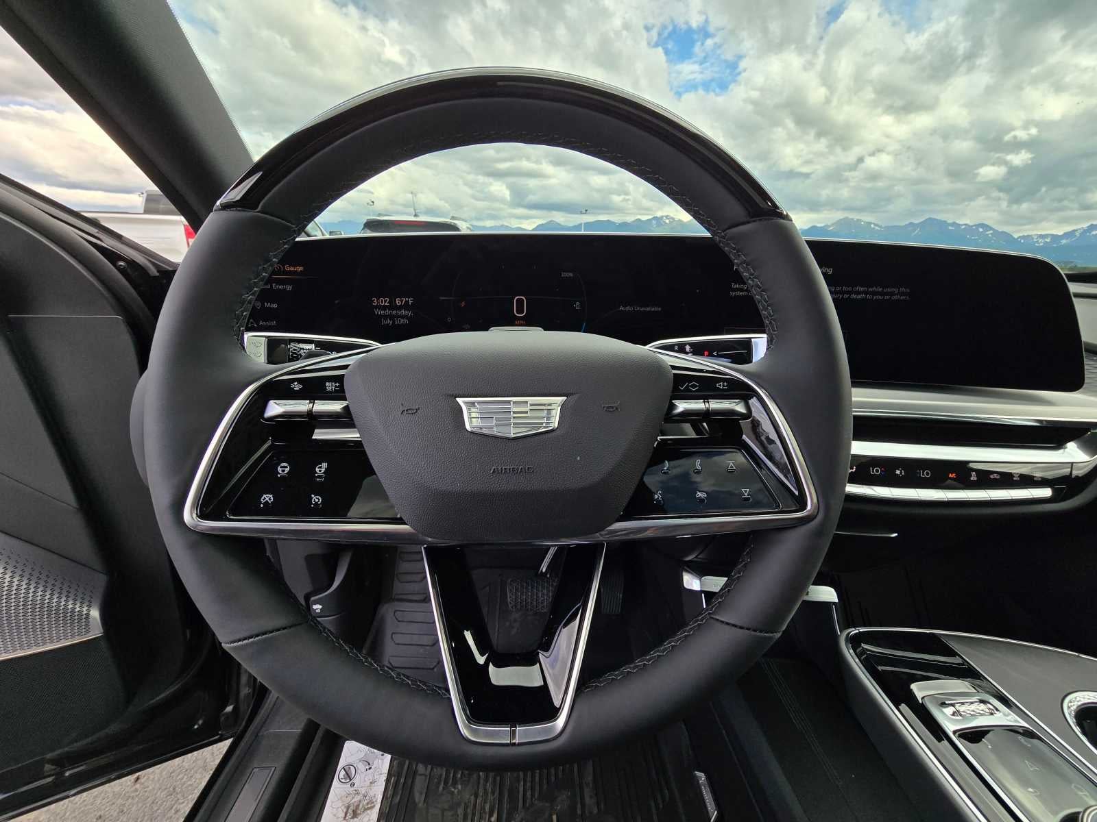 2024 Cadillac LYRIQ Sport