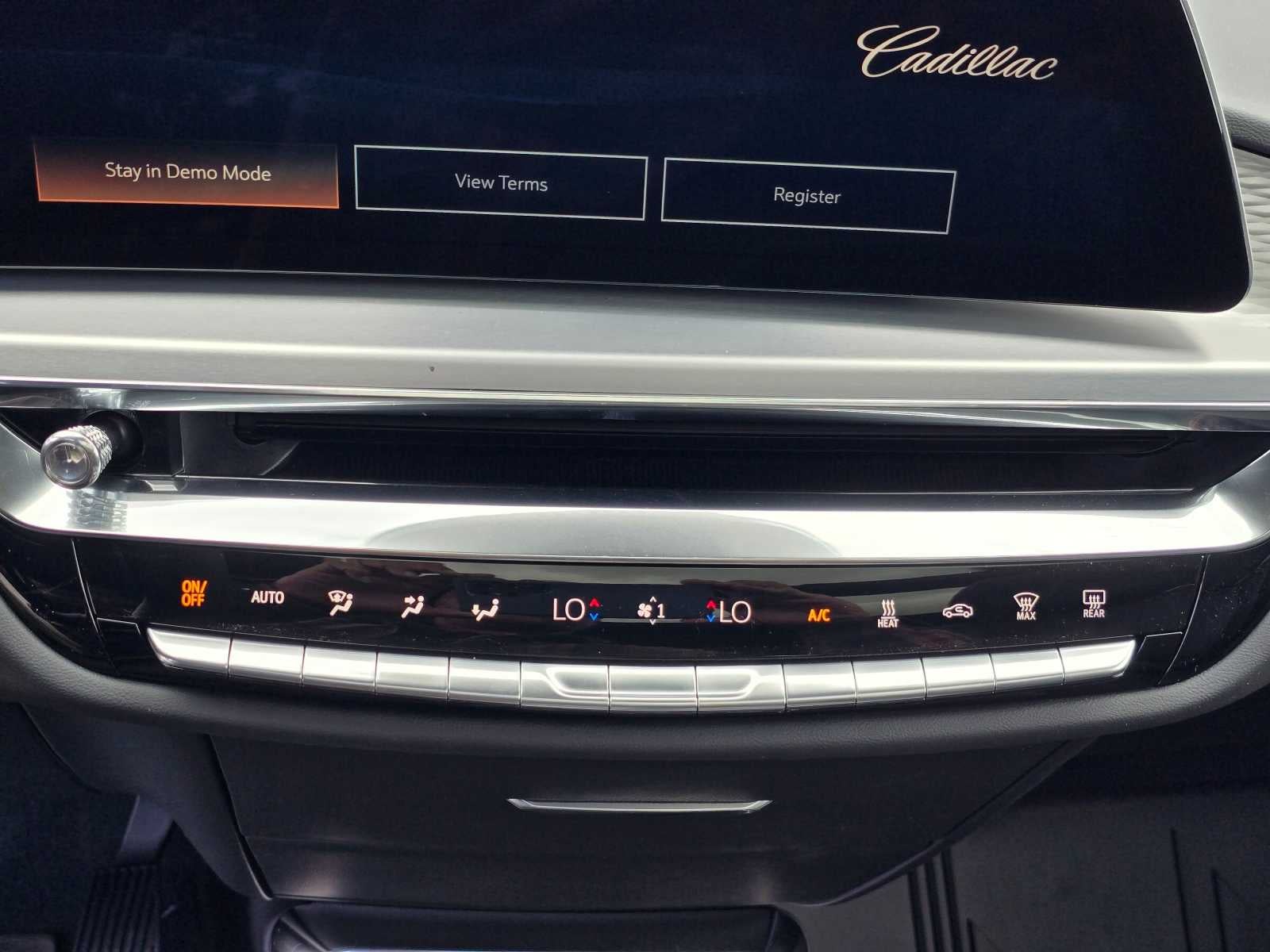 2024 Cadillac LYRIQ Sport