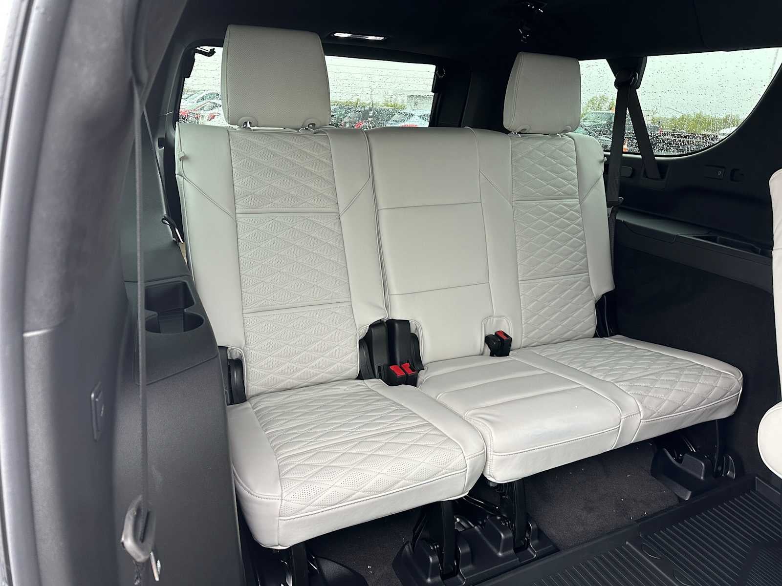 2025 Cadillac Escalade ESV 4WD Sport Platinum