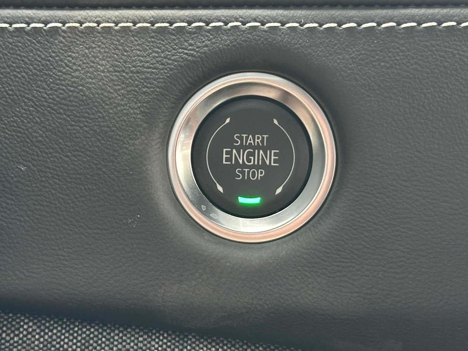 2025 Cadillac Escalade ESV 4WD Sport Platinum