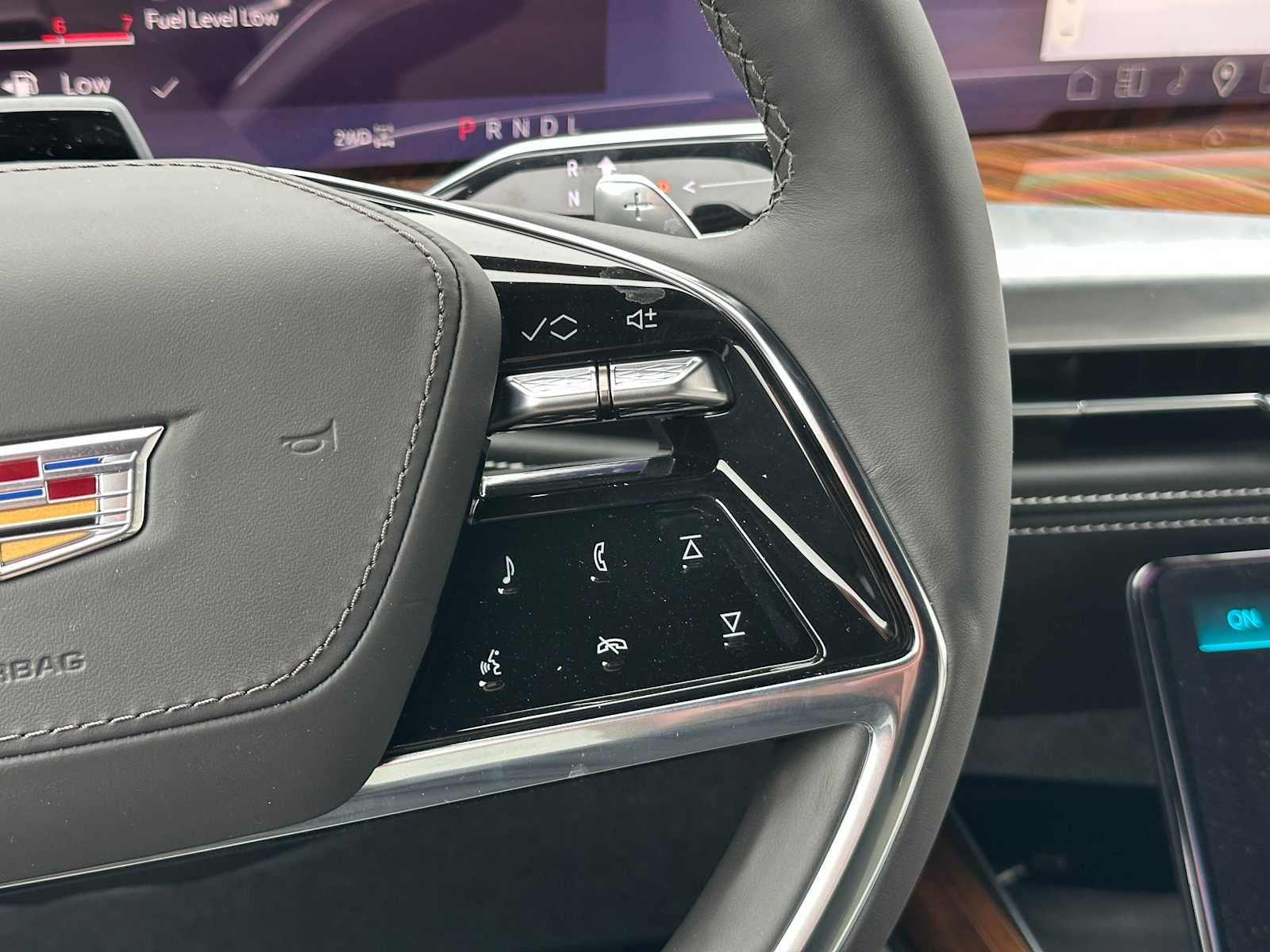 2025 Cadillac Escalade ESV 4WD Sport Platinum