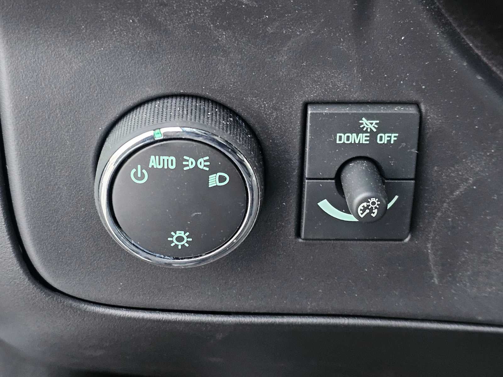 2024 Chevrolet Express Base