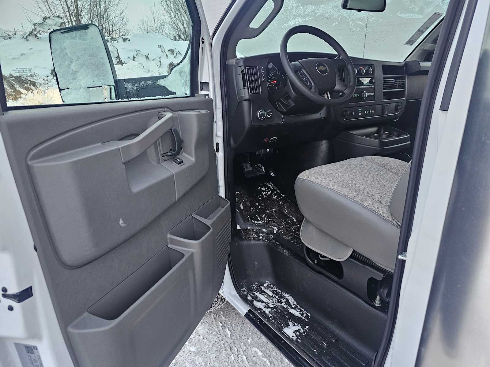 2024 Chevrolet Express Base